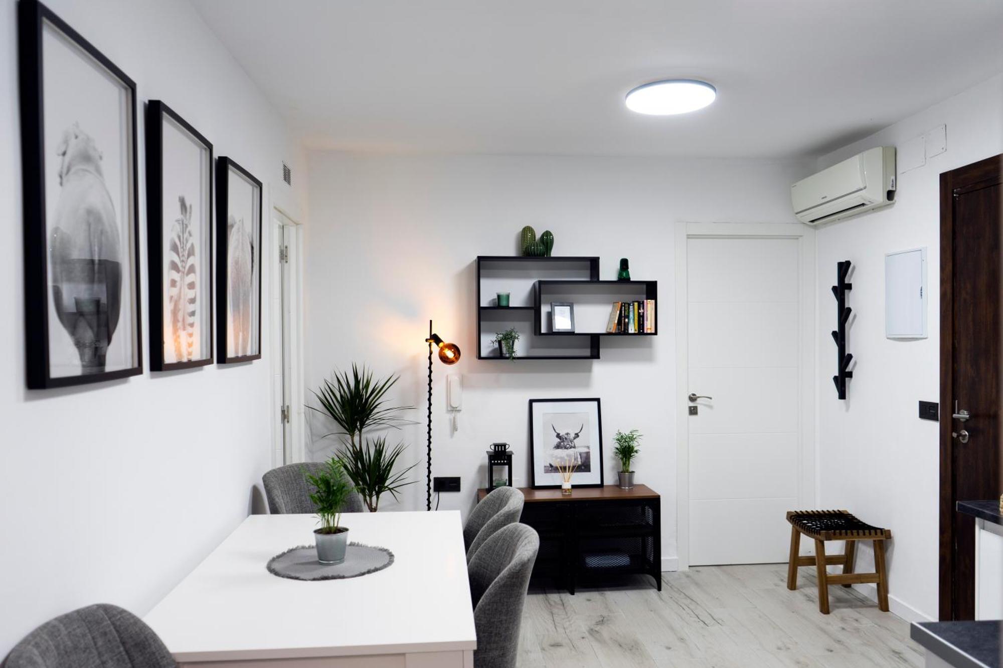 Viento Al Sur Apartment Malaga Luaran gambar